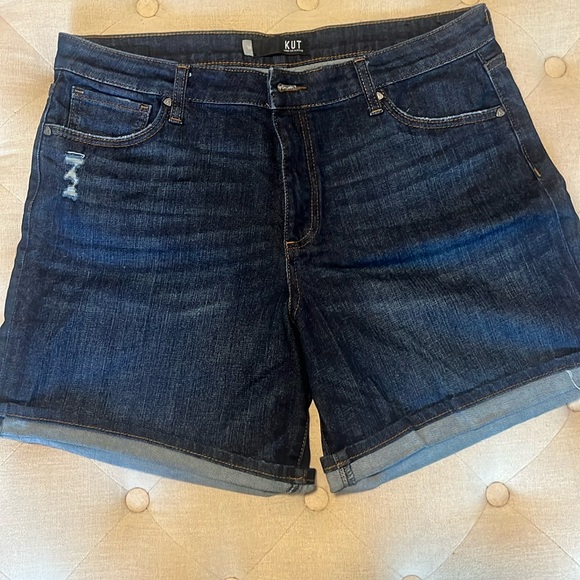 KUT- Boyfriend Jean Shorts - Picture 1 of 6